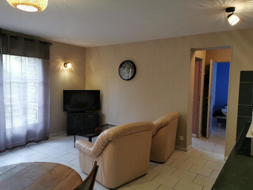 Bienvenue Chez Nous Apartment Ver-sur-Mer ภายนอก รูปภาพ