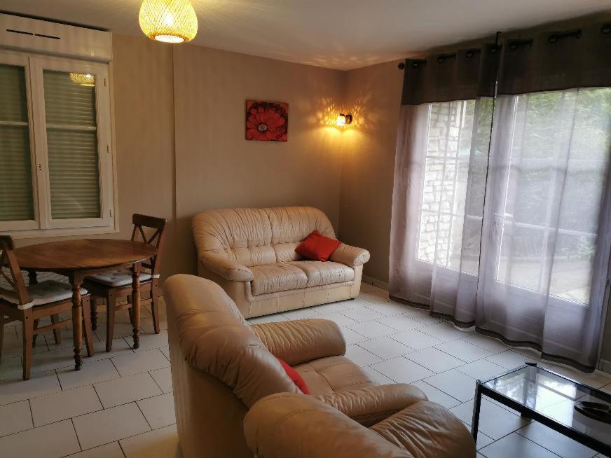 Bienvenue Chez Nous Apartment Ver-sur-Mer ภายนอก รูปภาพ